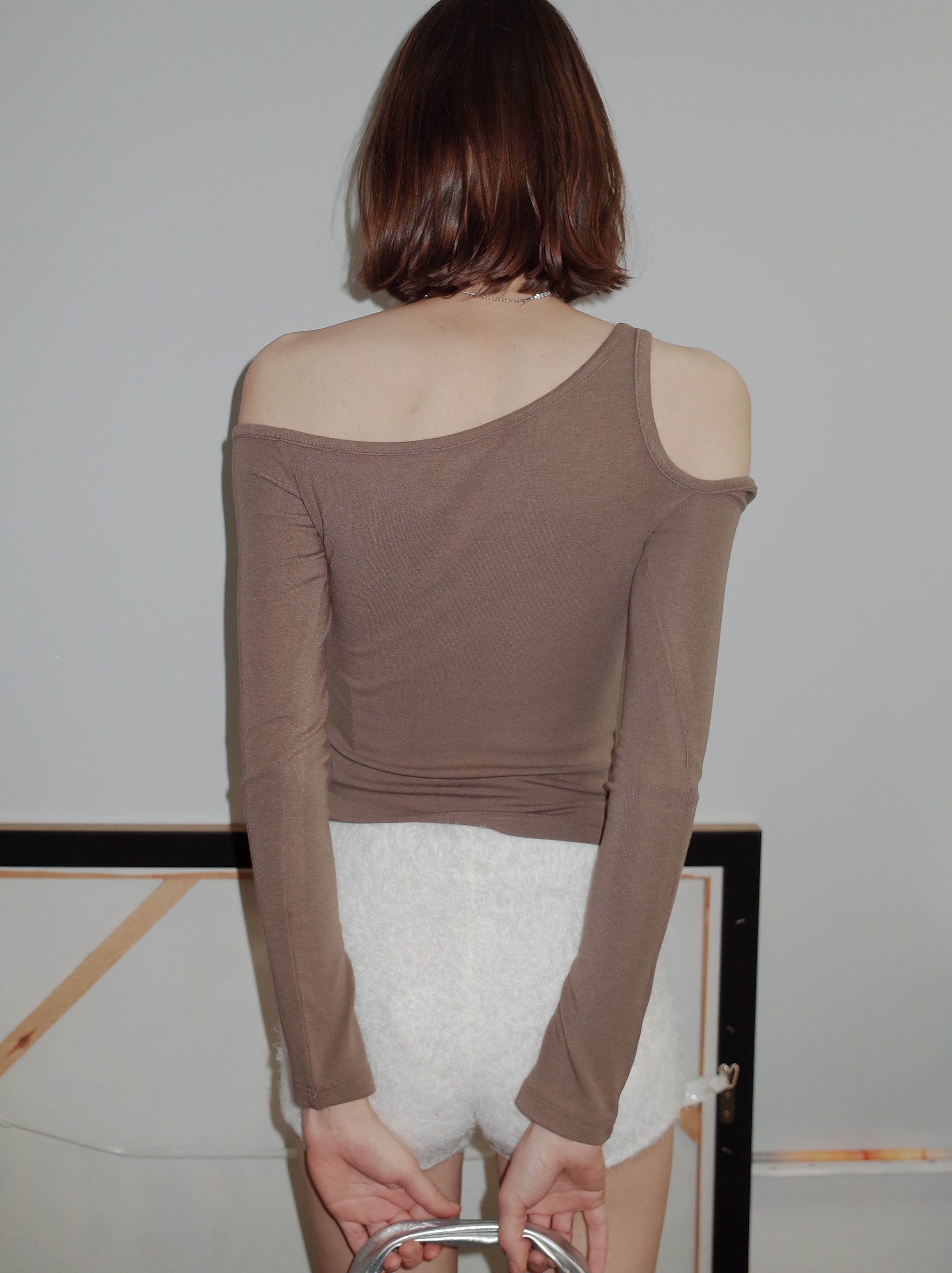 Off-the-Shoulder Long Sleeve Coffee