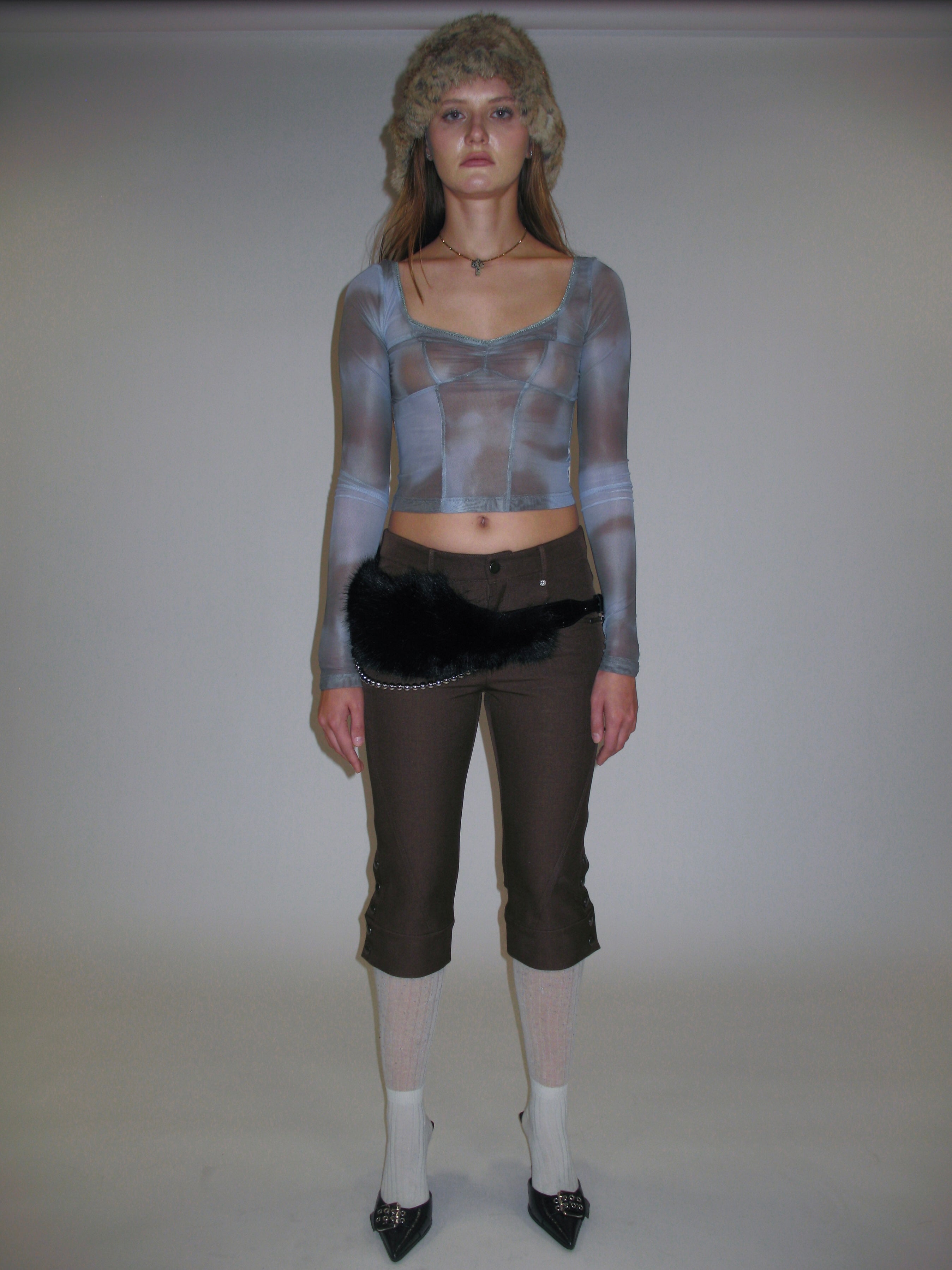 Shadow Mesh V-Neck Layer/ Blue