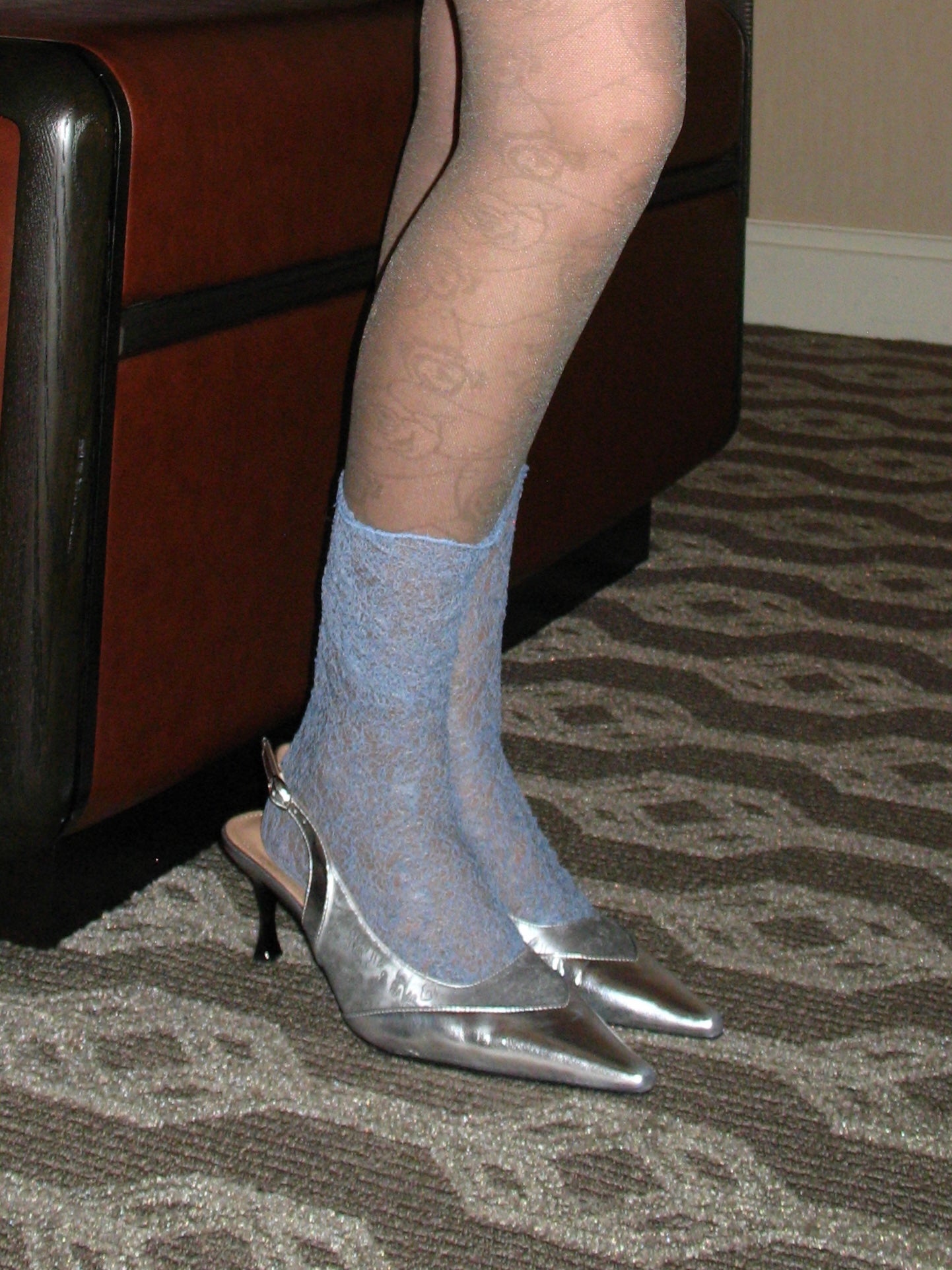 Sheer Mesh Lace Scrunch Socks