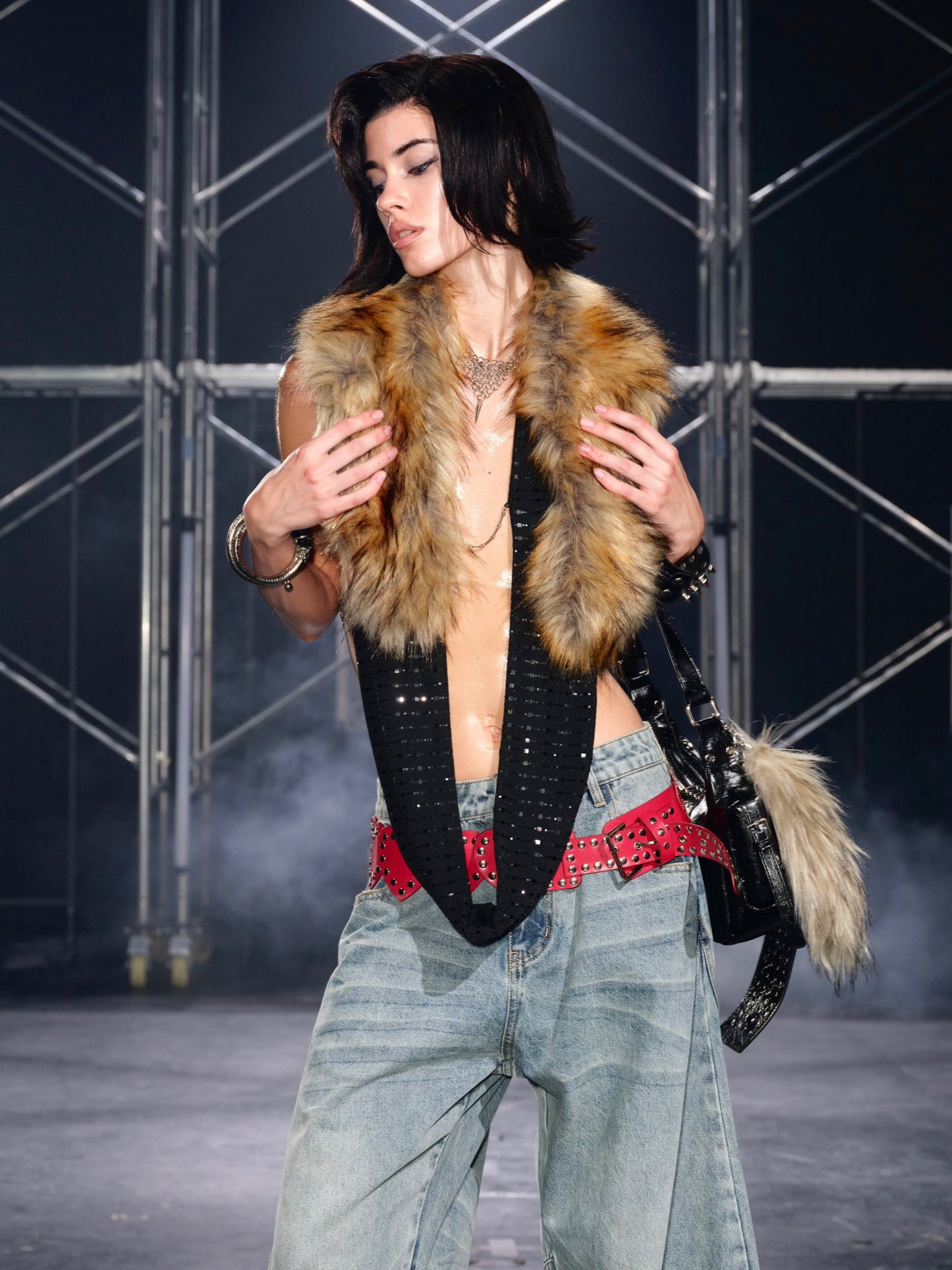 Structured Light Wash Baggy Jeans