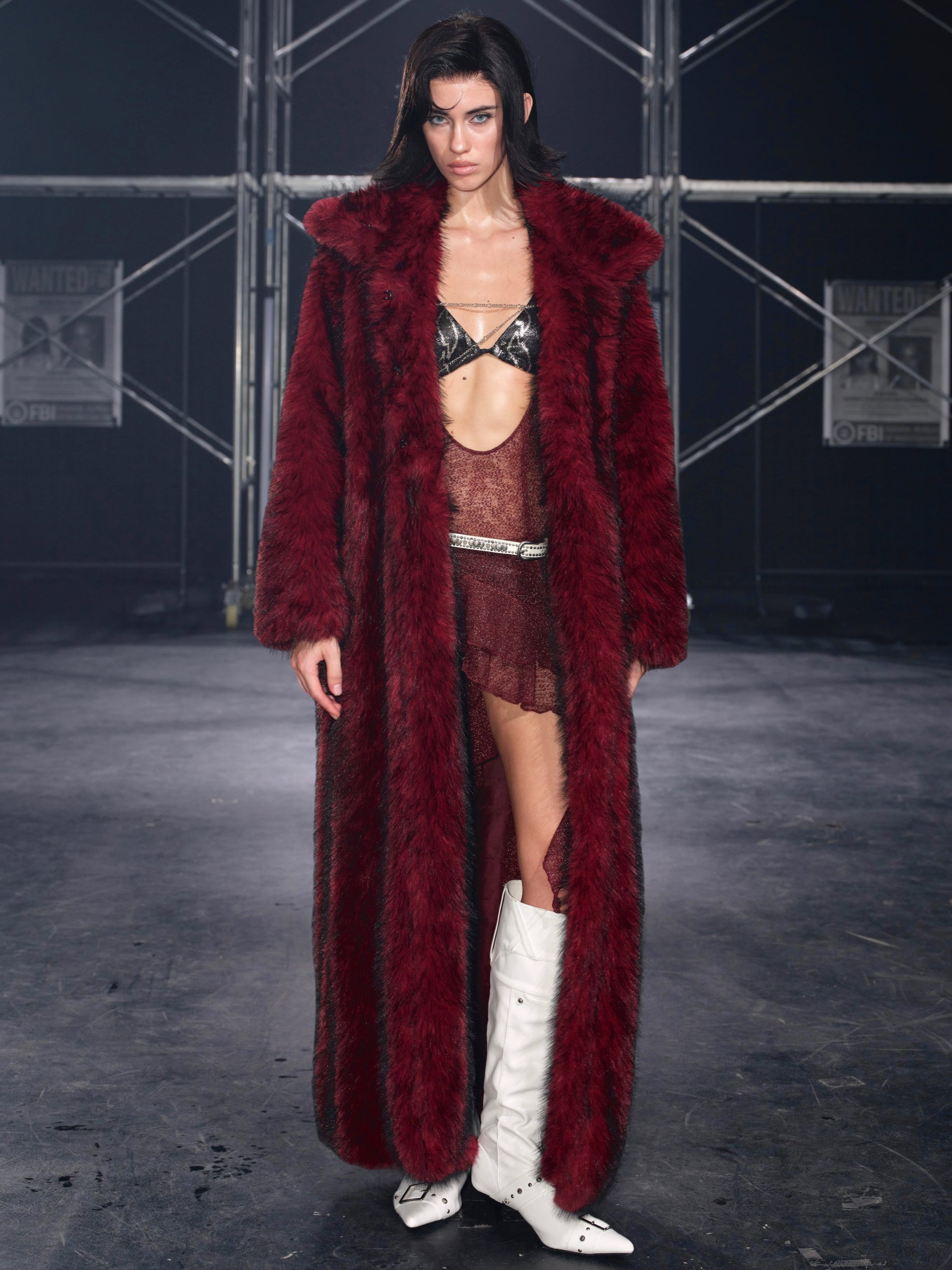 Nyra Oversized Faux Fur Coat Red