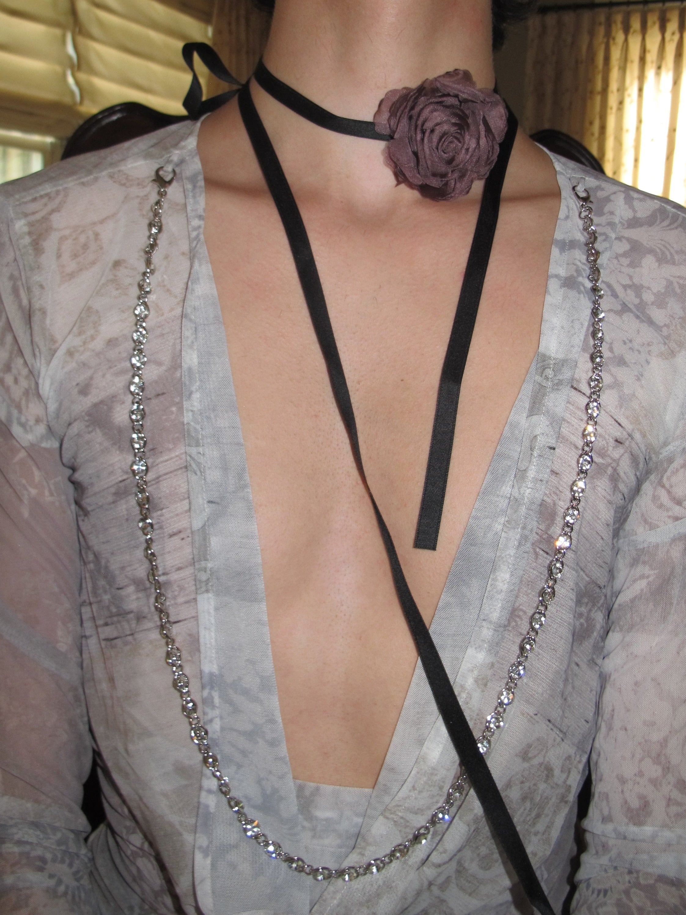 Roselle Triple Rose Ribbon