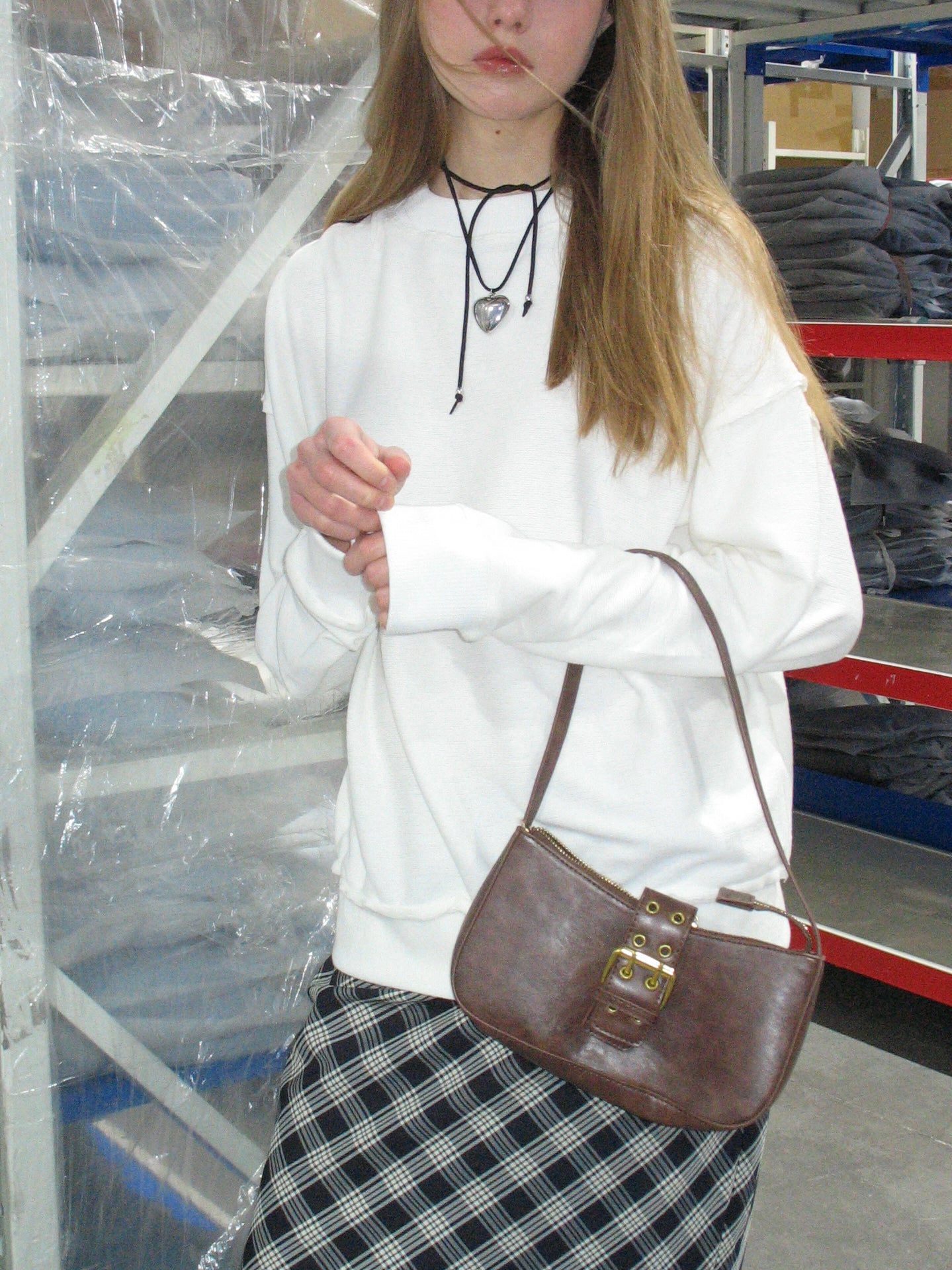  In-stock White Sweatshirt