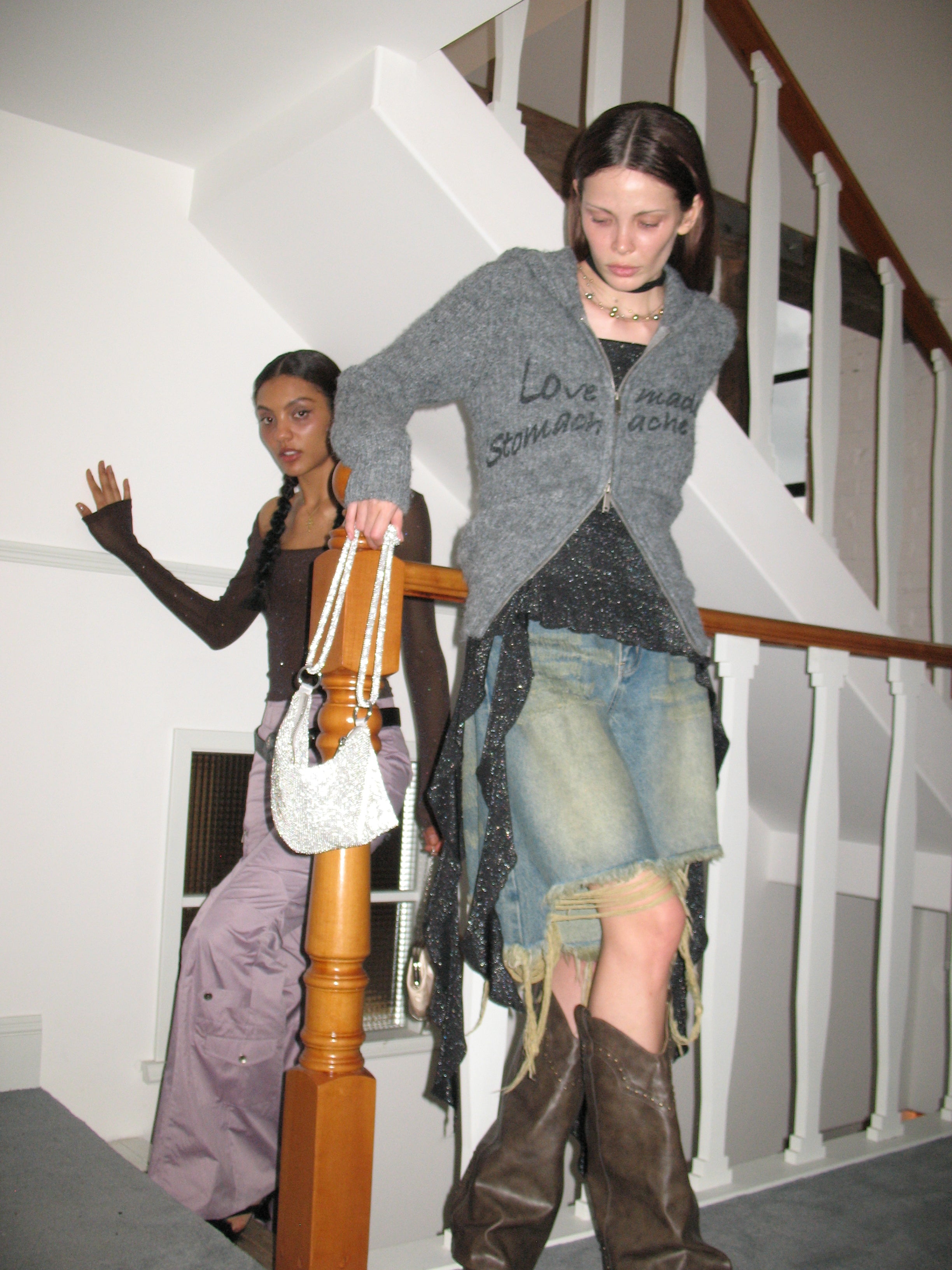 PROD  2023 WINTER Ripped Short Jeans