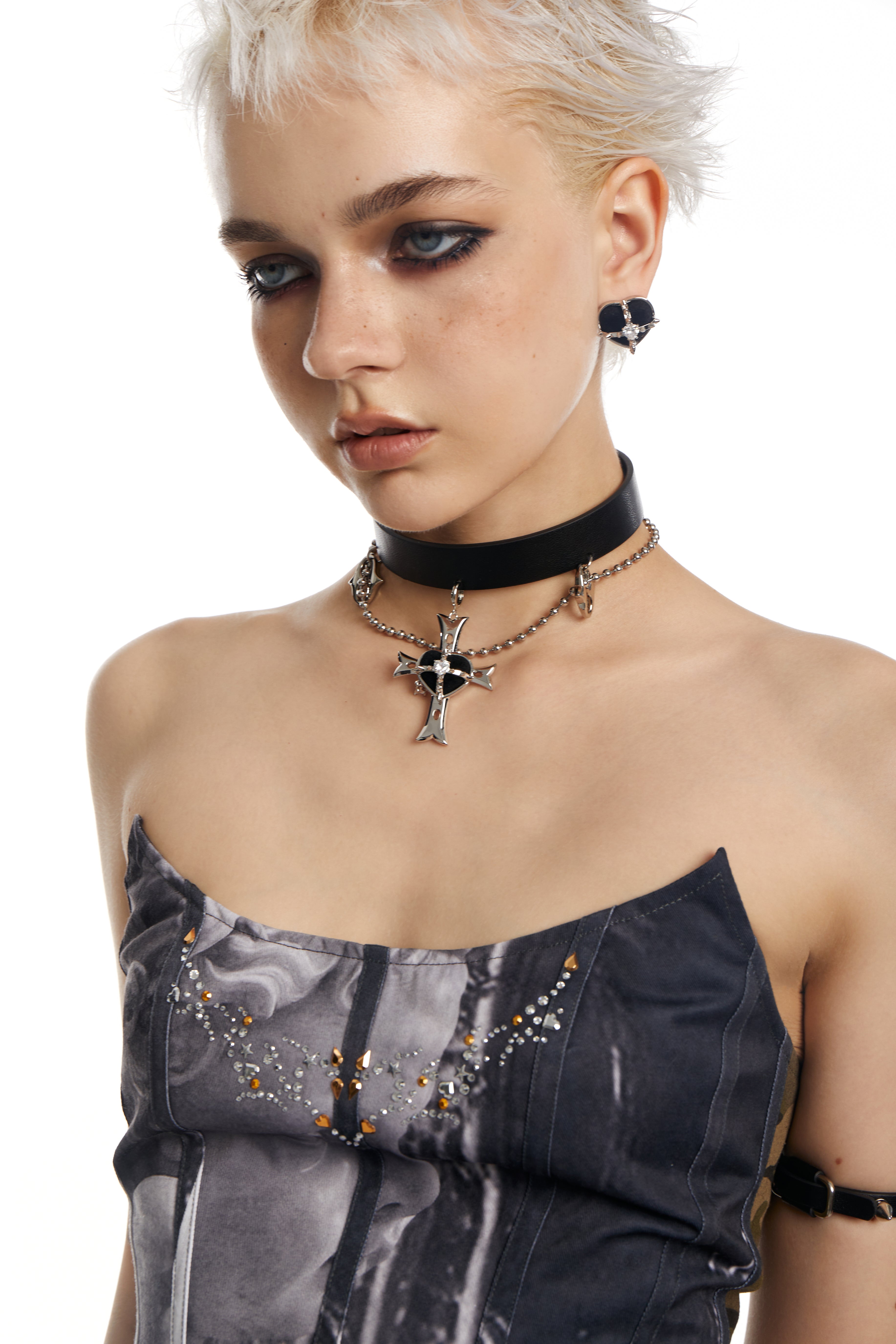 PROD 2024 Pre-spring One Size / Black / In-stock Punk Black Heart Cross Faux Leather dainty Choker