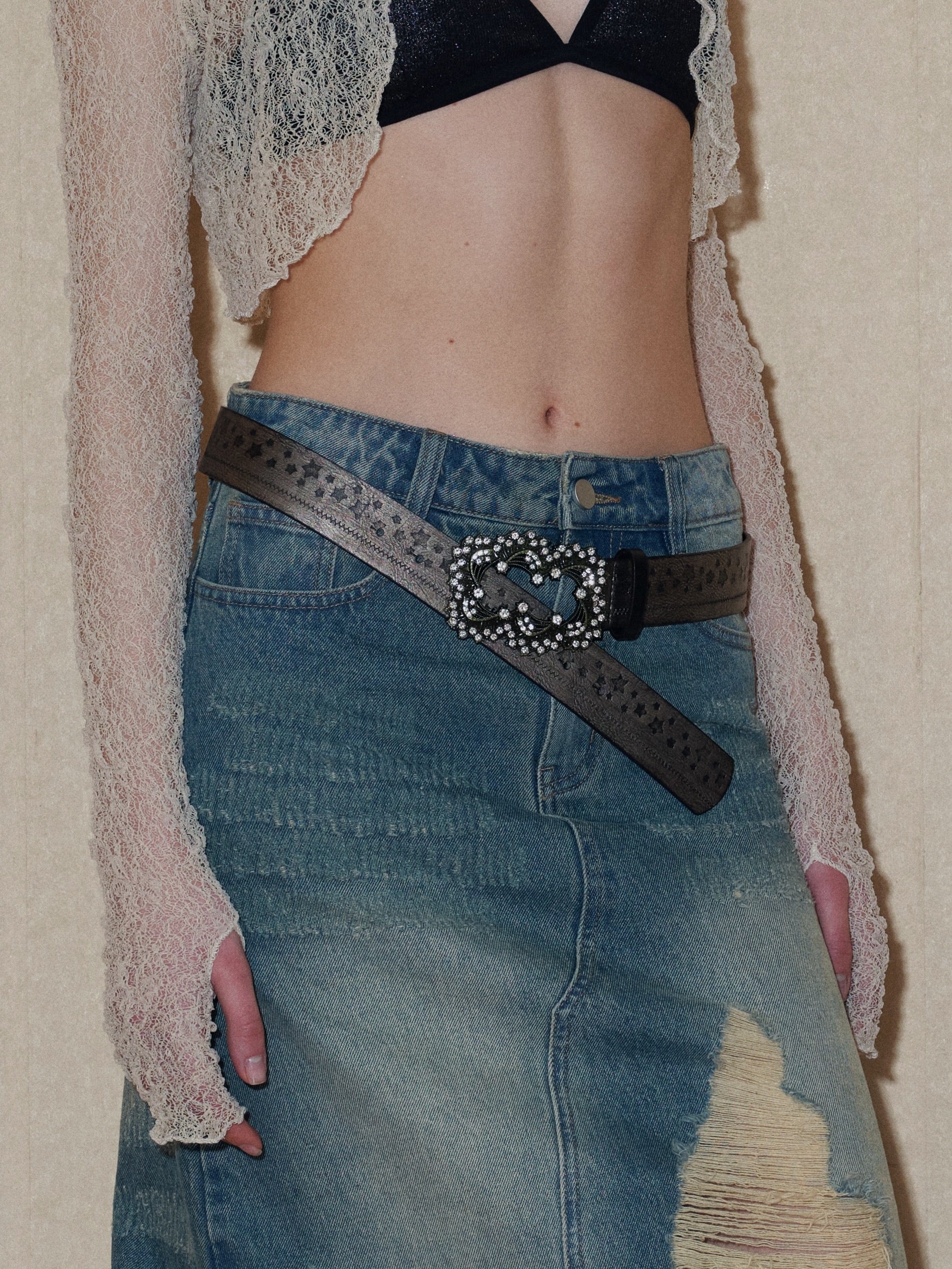PROD 2024 Pre-spring One Size / Gray / In-stock Studded Star Distressed Belt