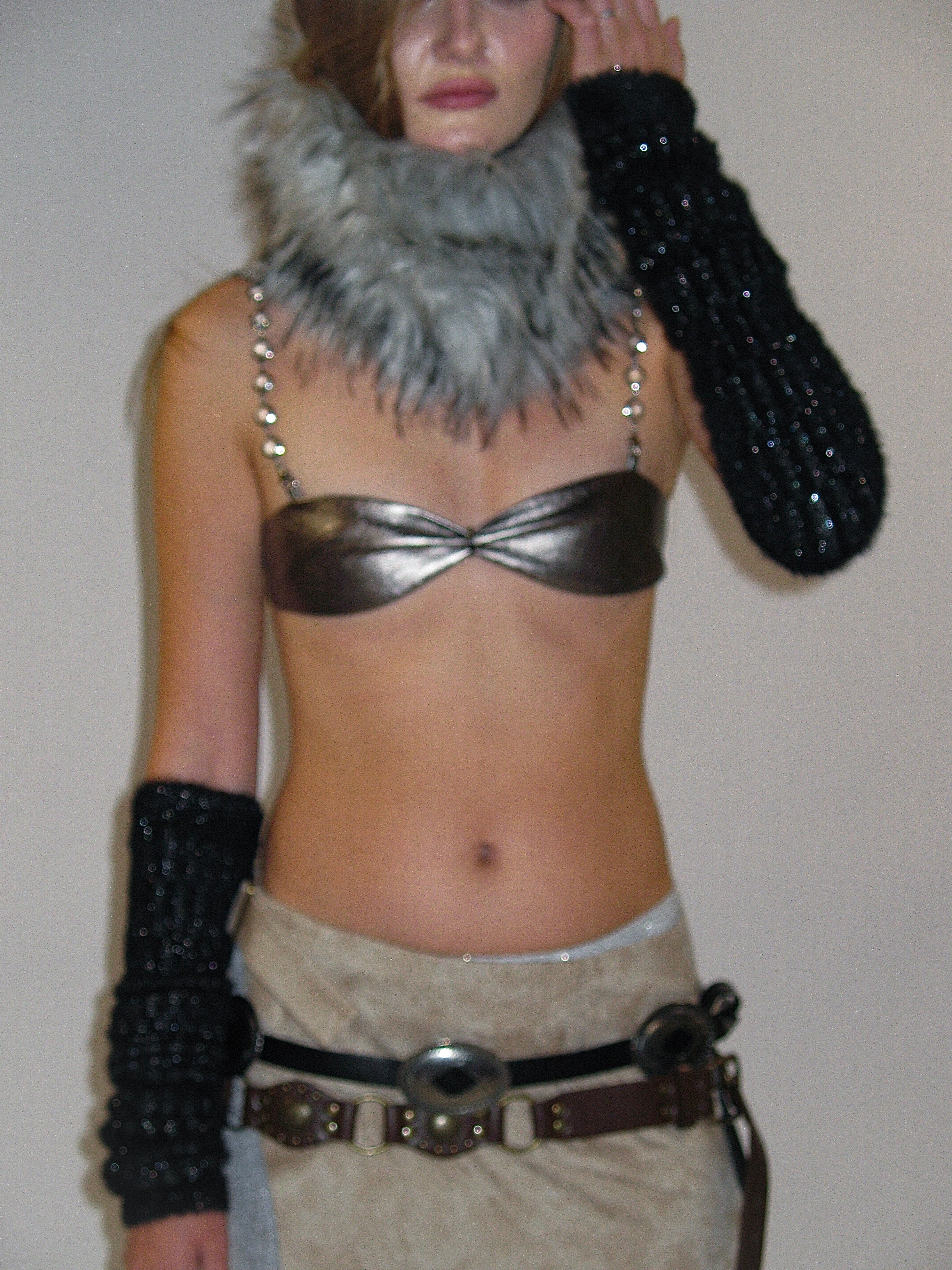 PROD 2025-1 Black / One-size / In-stock Fuzzy Knitted Shimmer Arm Warmer