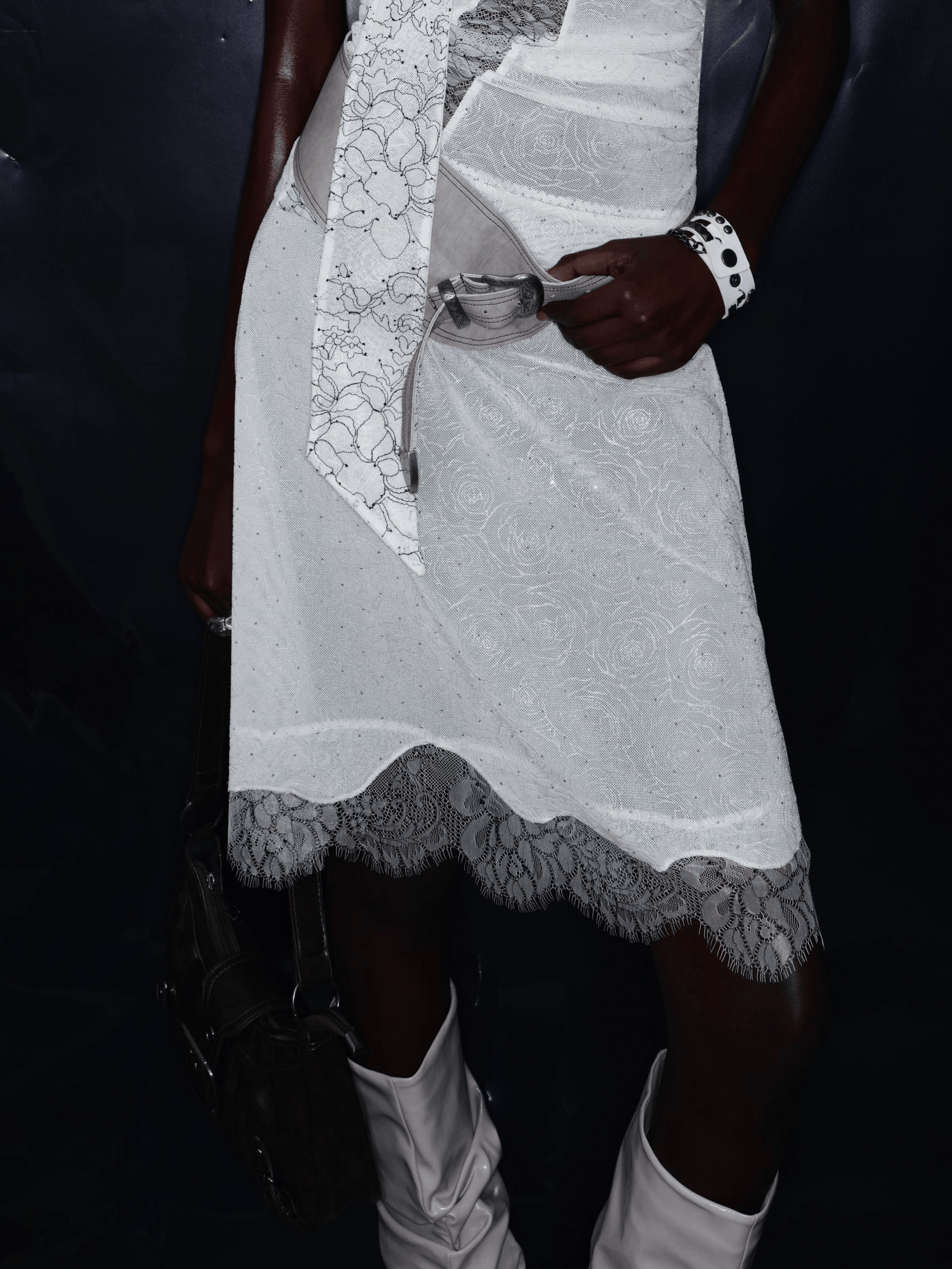  In-stock Rose Crystal Lace Trim A-Line Midi Skirt