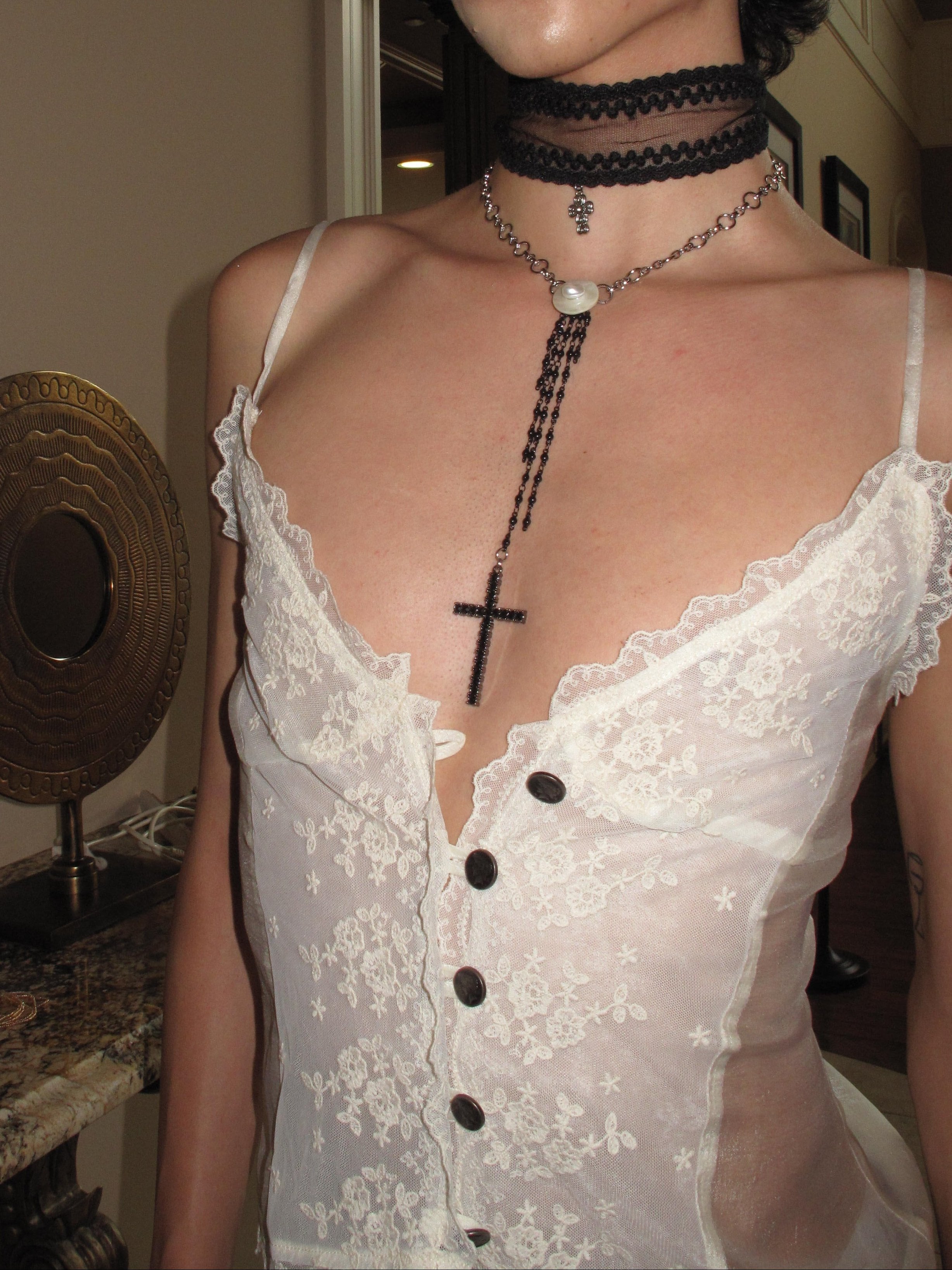 PROD 2PC Set Mora Lace & Cross Necklace Set /Black