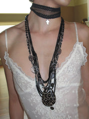 PROD 3PC Set Nocturne Lace & Medallion Necklace Set /Black