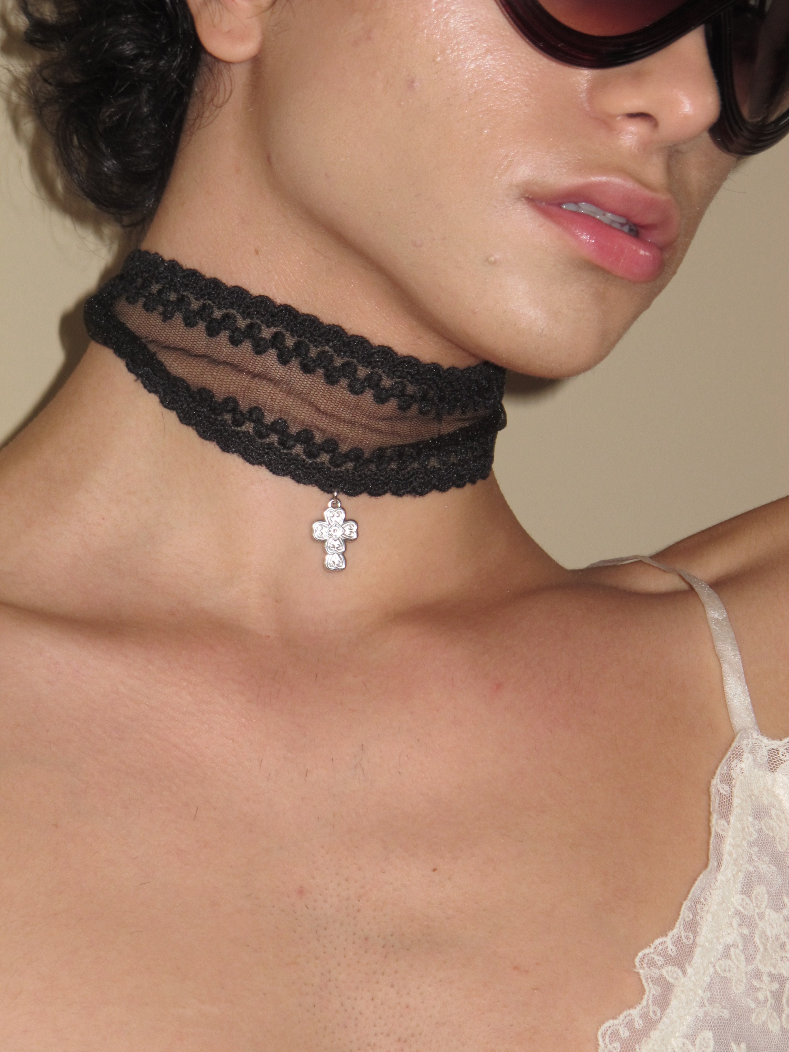 PROD Black Mora Lace Cross Choker
