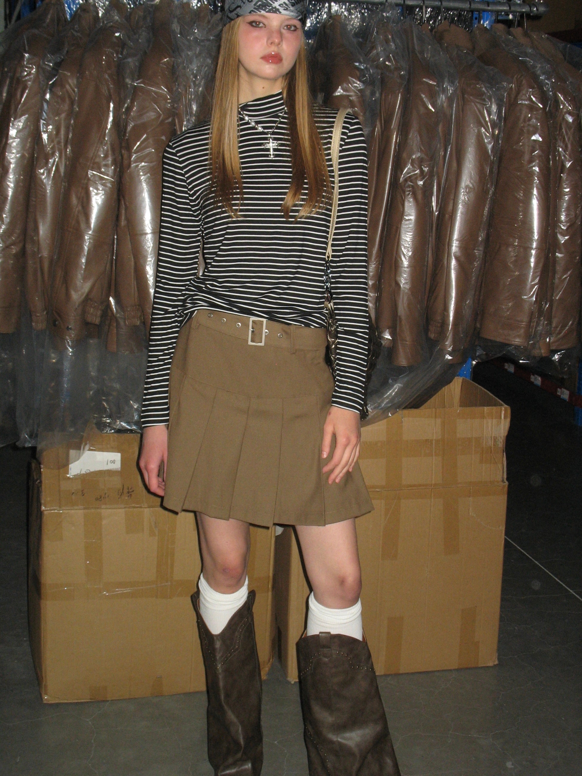 PROD Bldg 2023 winter 2 Black Striped Mid-high Collar Long Sleeve