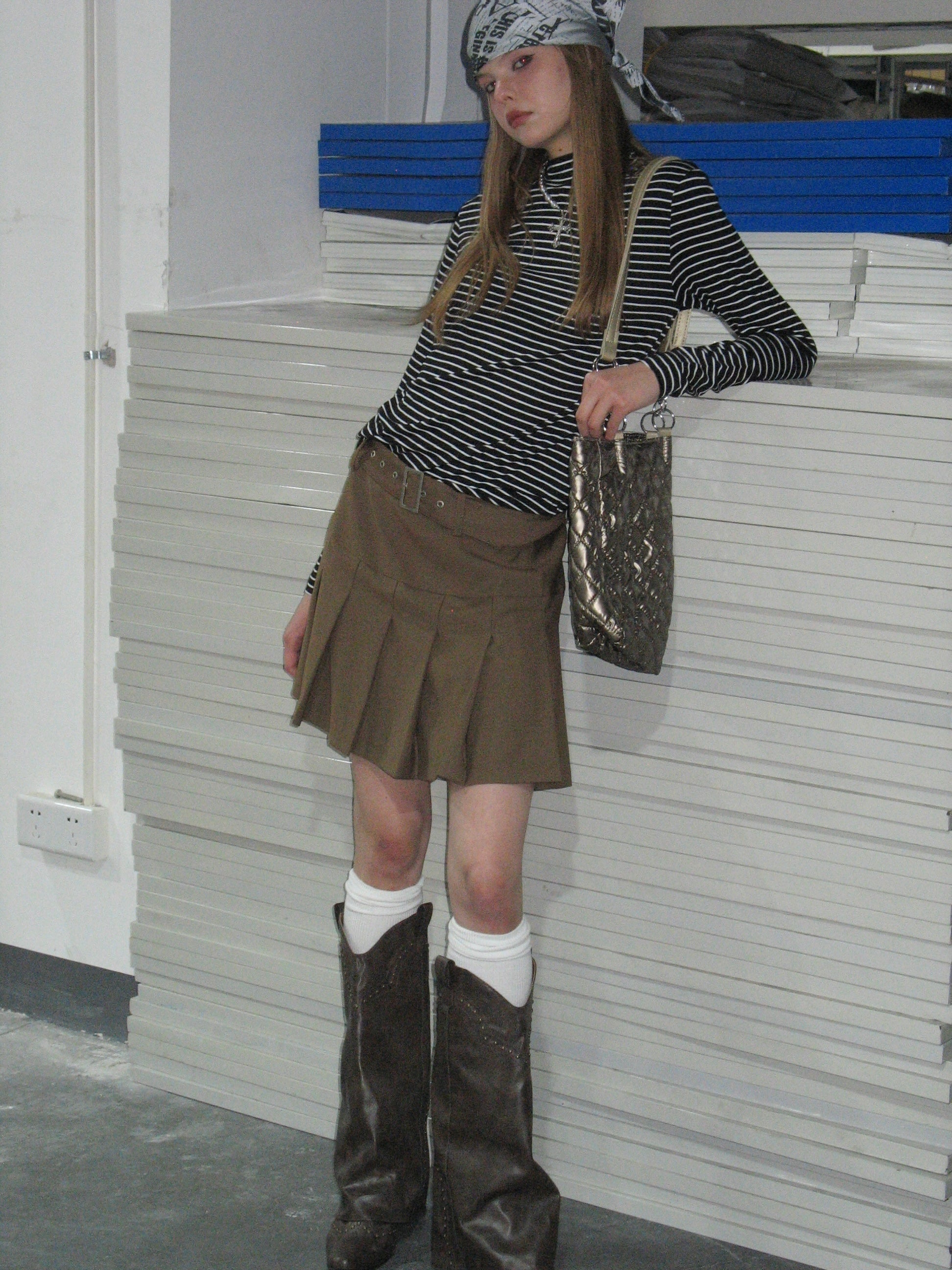 PROD Bldg 2023 winter 2 Black Striped Mid-high Collar Long Sleeve