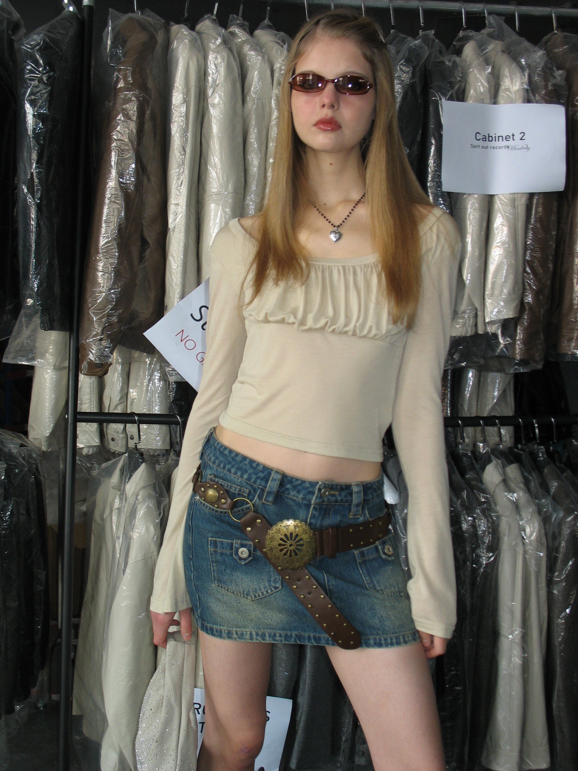 PROD Bldg 2023 winter 2 Pleated Low Collar Cropped Long Sleeve