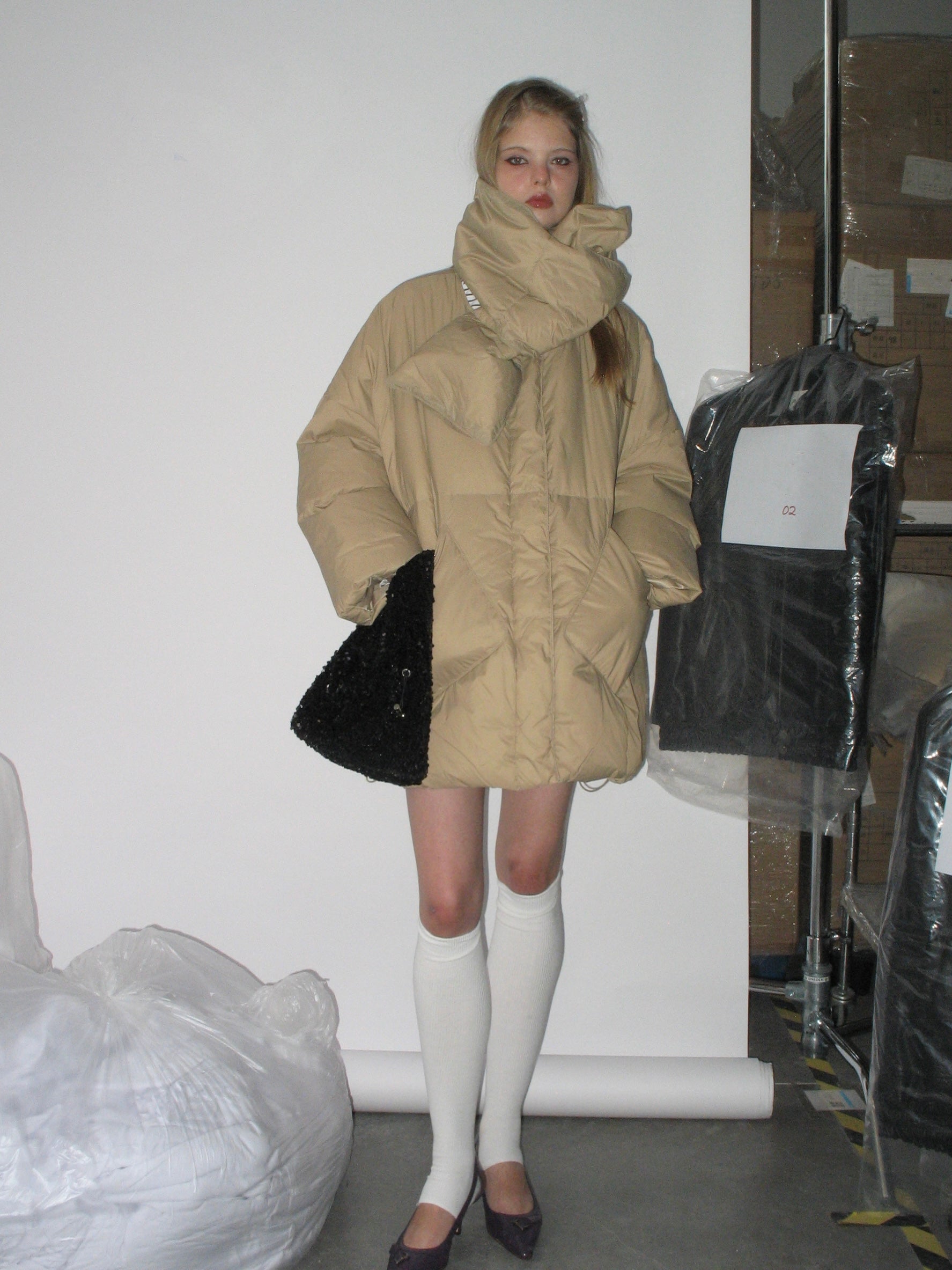  In-stock Khaki Down Jacket with Scarf