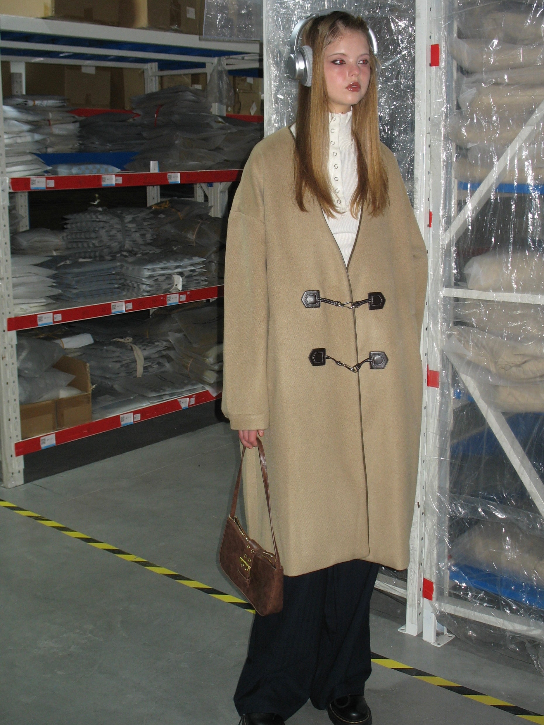 PROD Bldg 2023 winter 2 V-Neck Duffle Coat