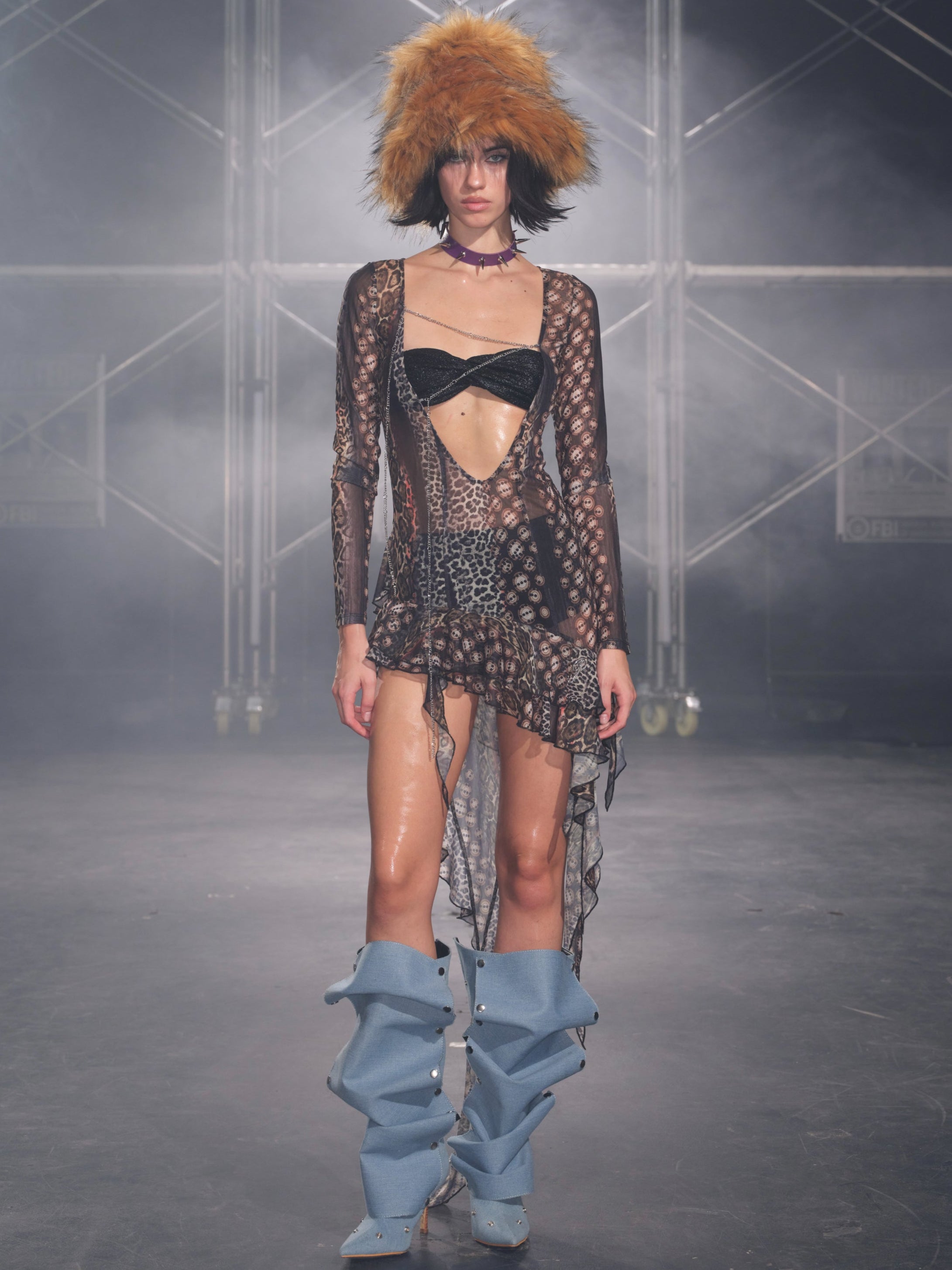  In-stock Venus Ruffled Long Sleeve V Tie-hem Top