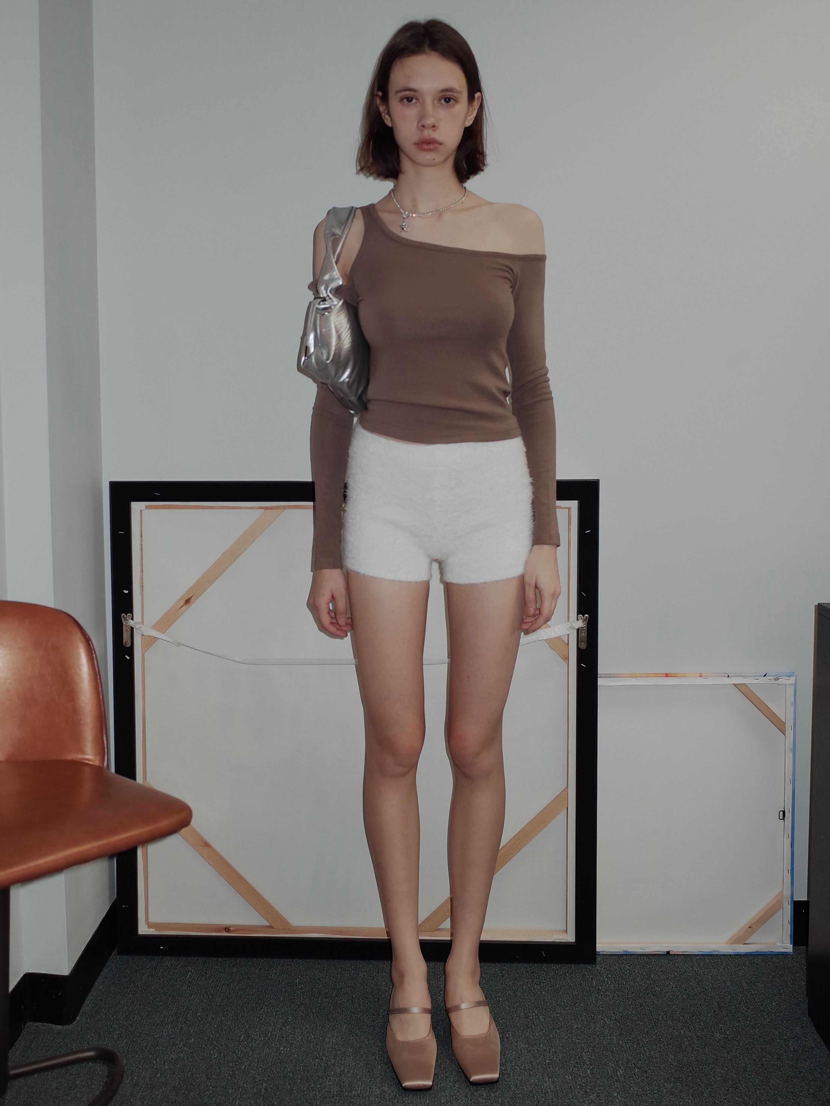 PROD  Off-the-Shoulder Long Sleeve Coffee