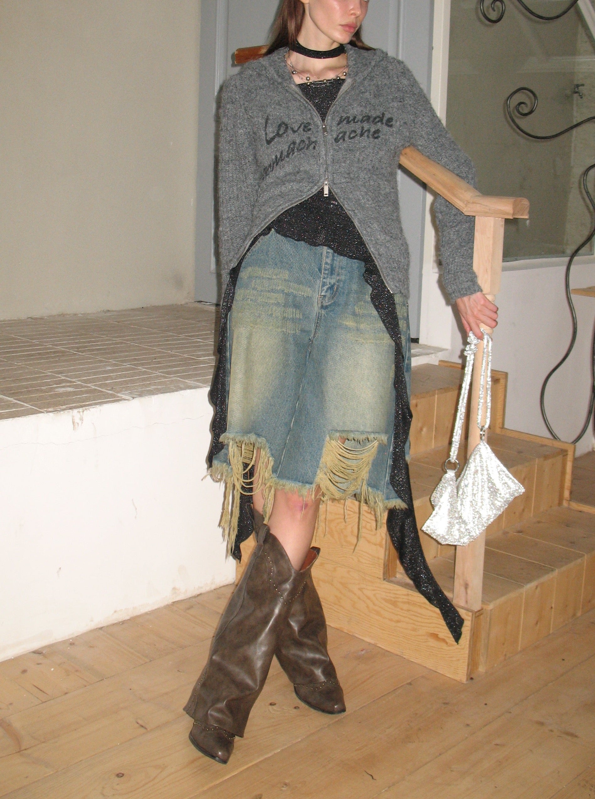 PROD  Ripped Short Jeans