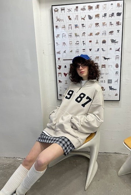 PROD Bldg Apparel & Accessories Loose Fit 1987 Quarter Zip Sweatshirt / Beige