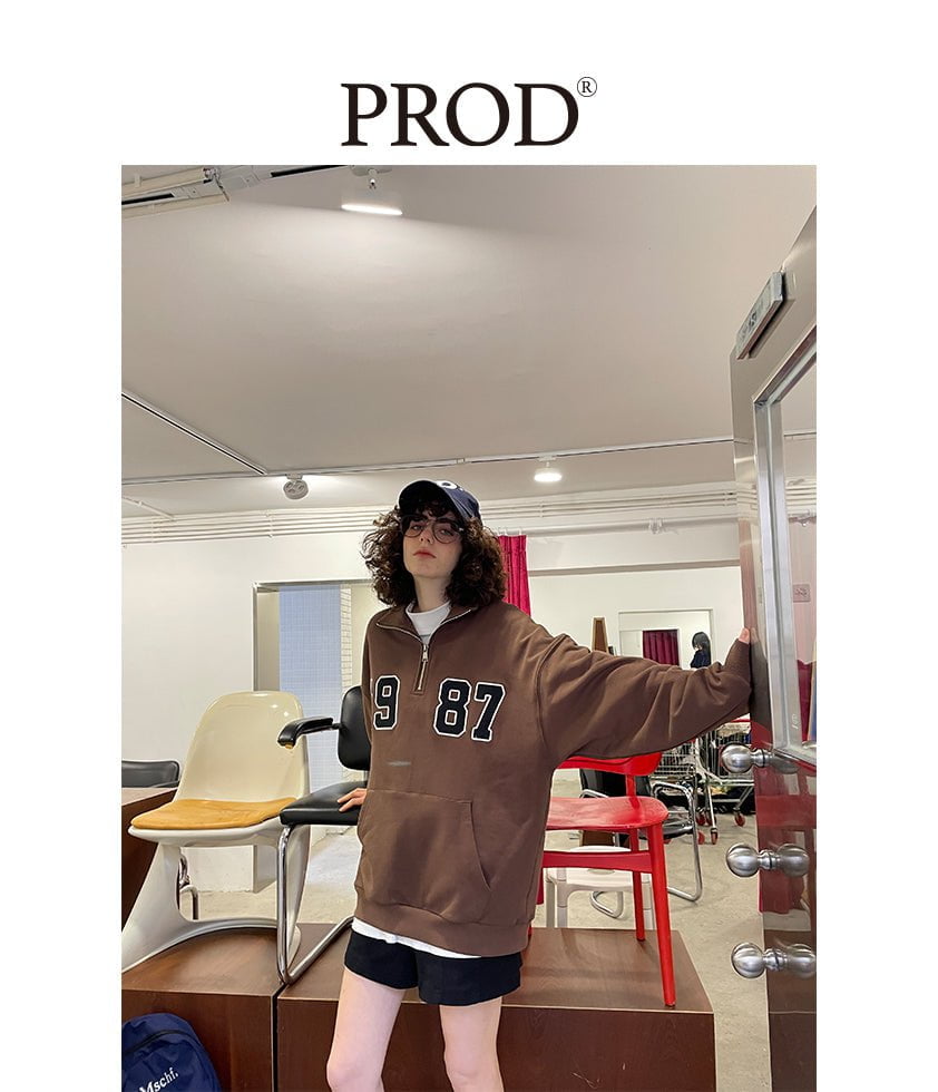 PROD Bldg Apparel & Accessories Loose Fit 1987 Quarter Zip Sweatshirt / Caramel Brown