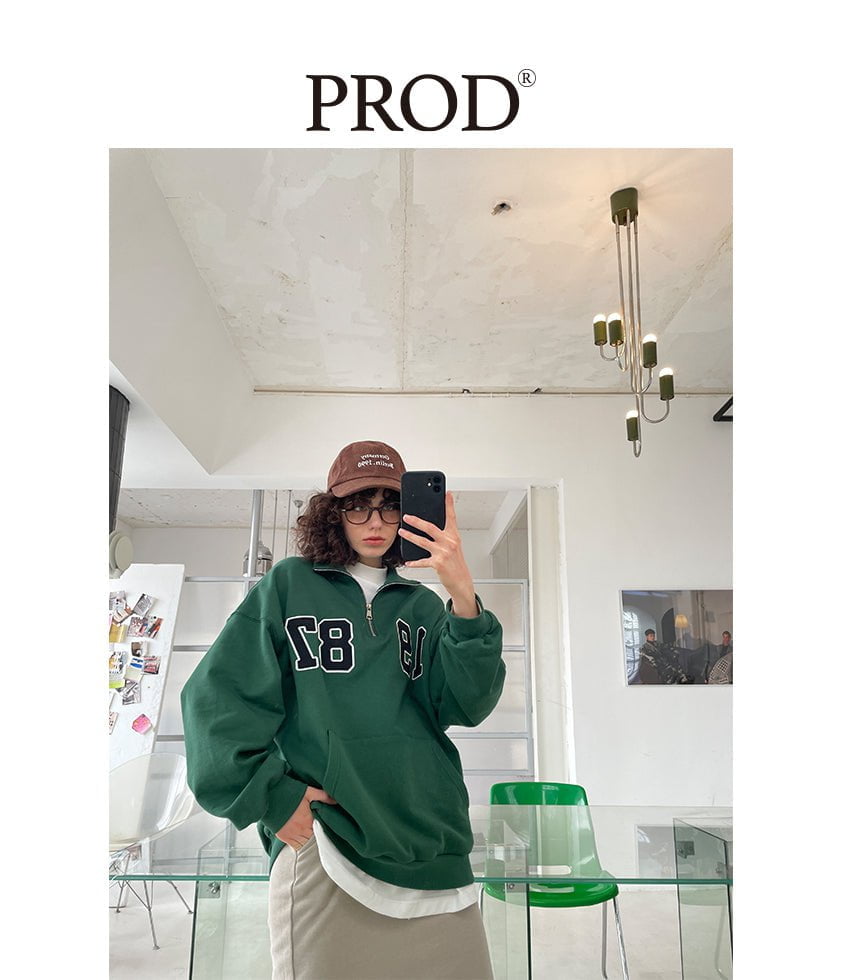 PROD Bldg Apparel & Accessories Loose Fit 1987 Quarter Zip Sweatshirt / Forest Green