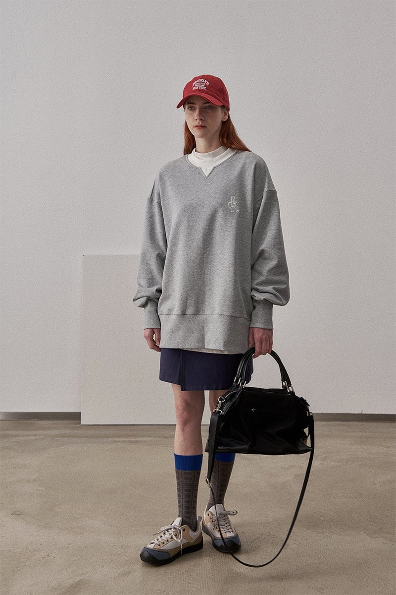 PROD Bldg Apparel & Accessories White collar sweater grey