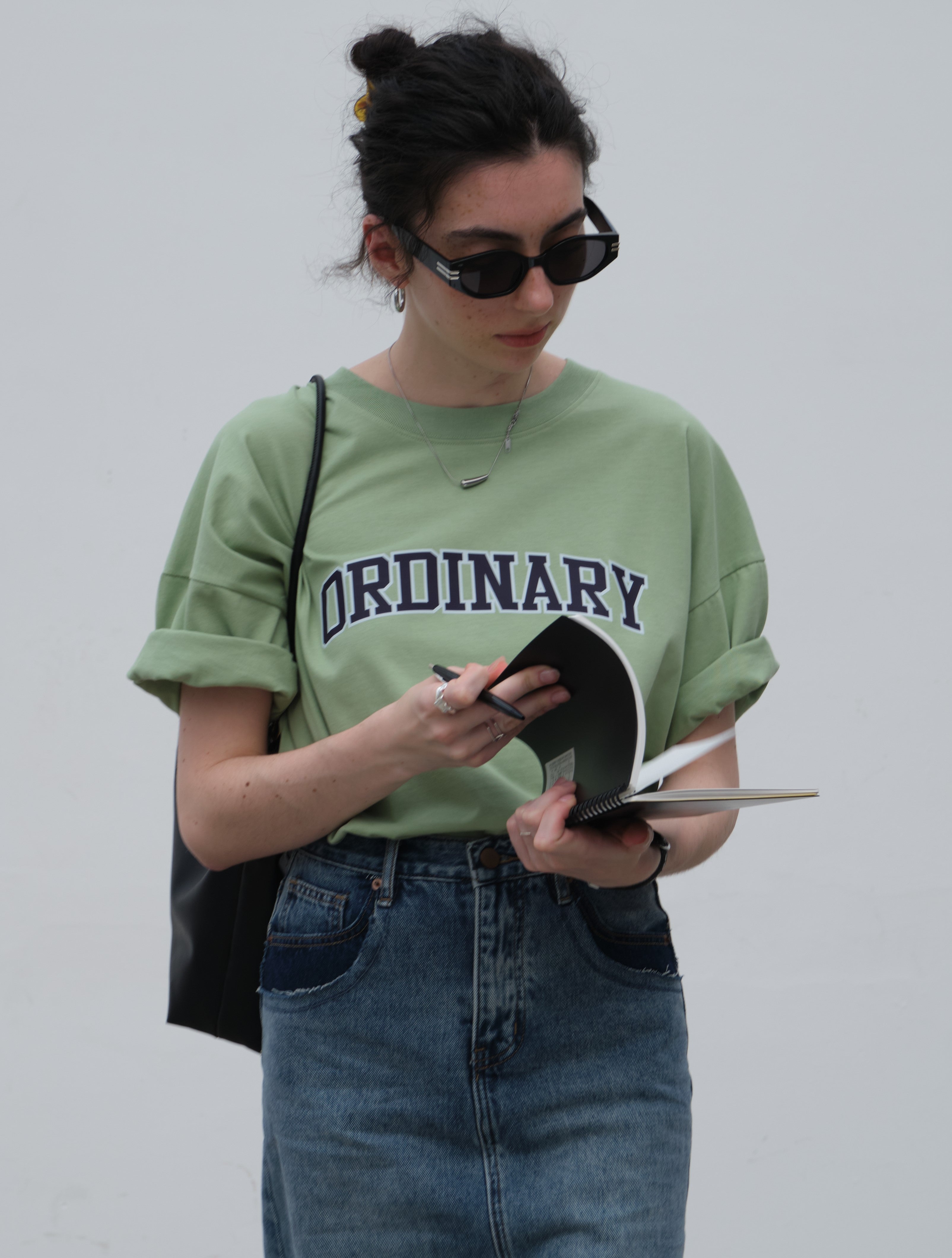 PROD Bldg May 2022 New Oversized T-Shirt Ordinary Graphic Oversized Short Sleeve T-Shirt / Green